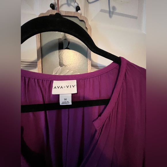 AVA & VIV Flowy, V-Neck Top, 3/4 Length Sleeves, Eggplant Color, EUC - Picture 2 of 4